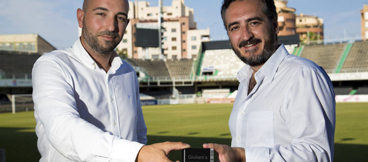 Giulani’s, nuevo patrocinador oficial de la campaña de abonos del CD Castellón