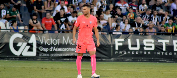 CRÓNICA: “El Atlético B vence por la mínima en el primer ‘test’ de Castalia” (1-2)