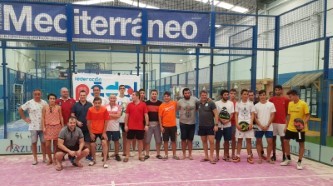 Finaliza-el-primer-circuito-del-torneo-de-pádel-CD-Castellón –Azuliber