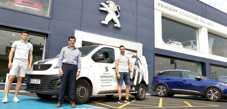 Leonauto-‘renueva’ -con-el-CD-Castellón