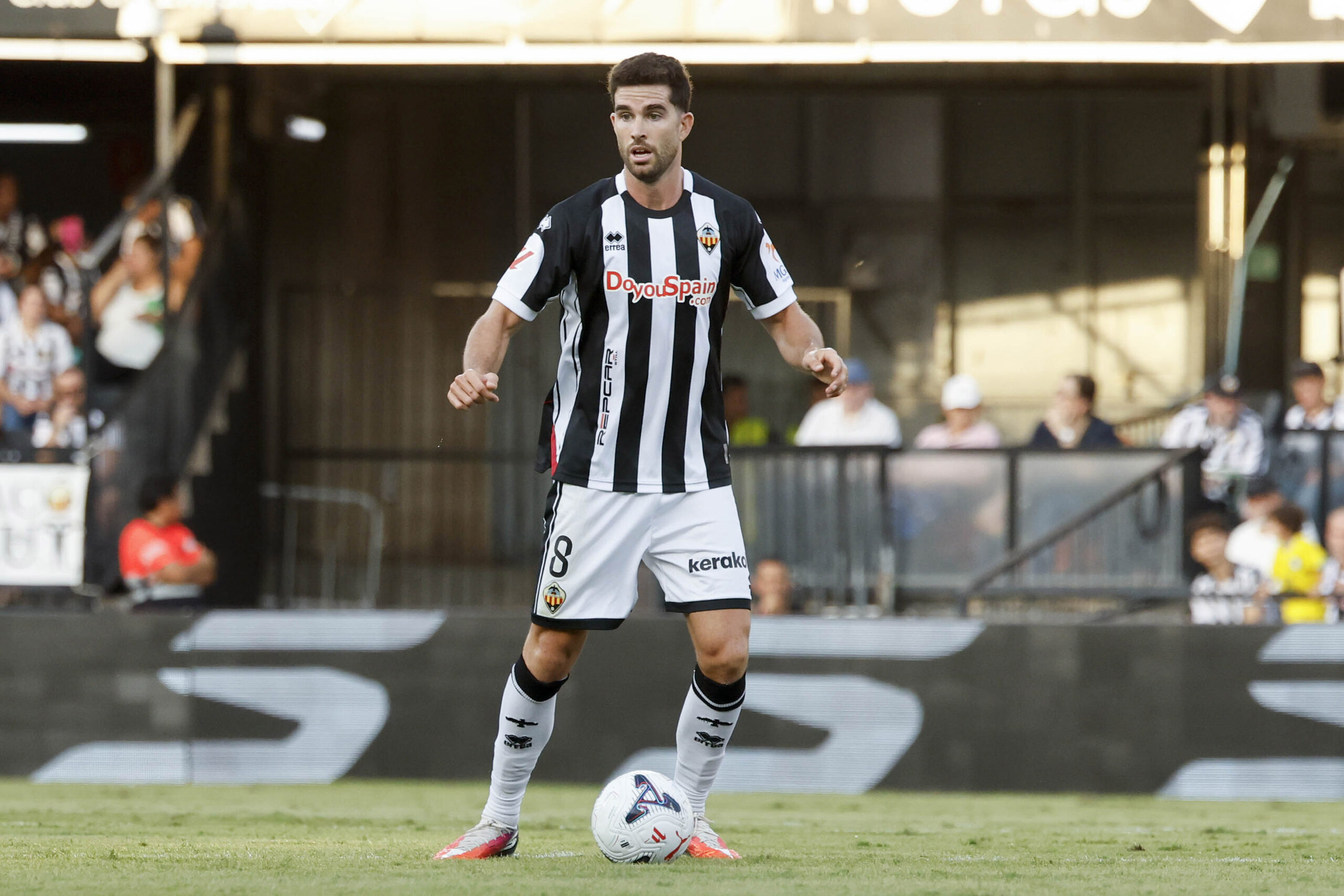 El CD Castellón empata ante el AD Ceuta FC (1-1)